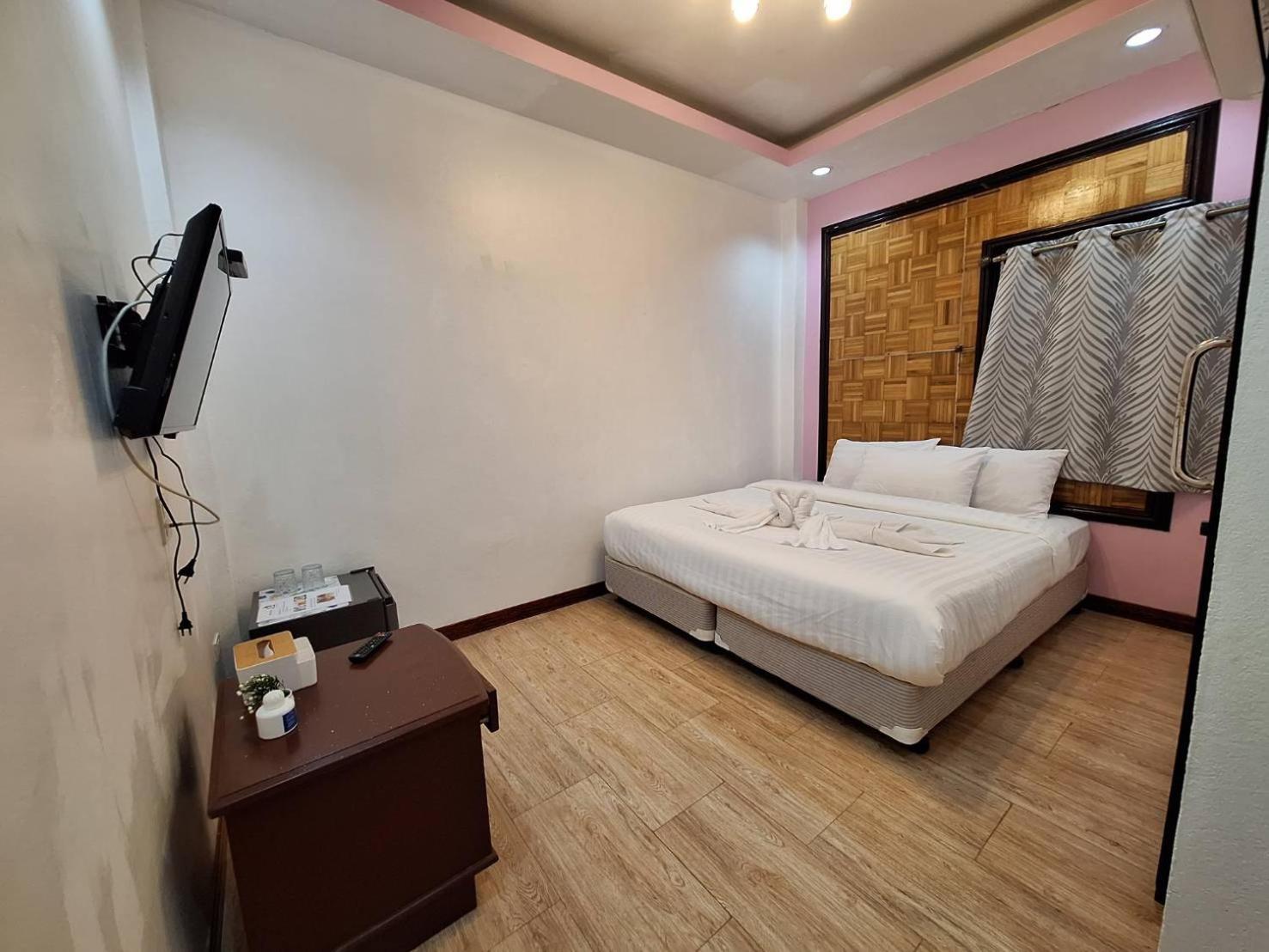 קנצ'נבורי Kan Home Hotel מראה חיצוני תמונה